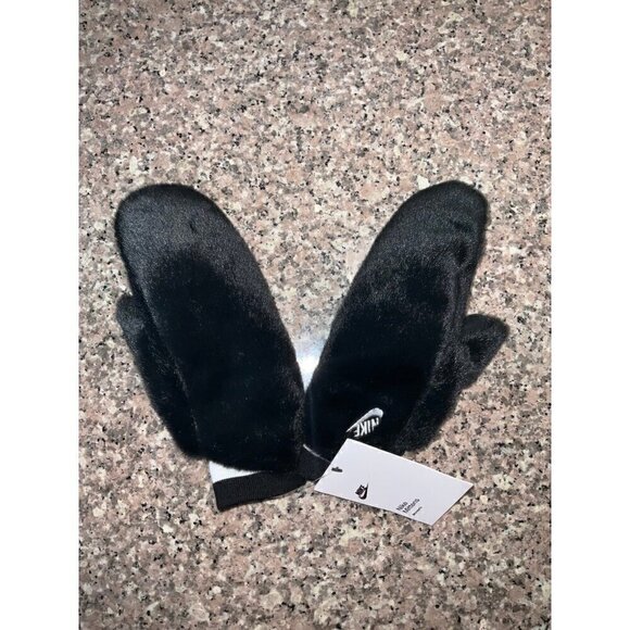 Nike Women’s Mittens - Picture 2 of 9